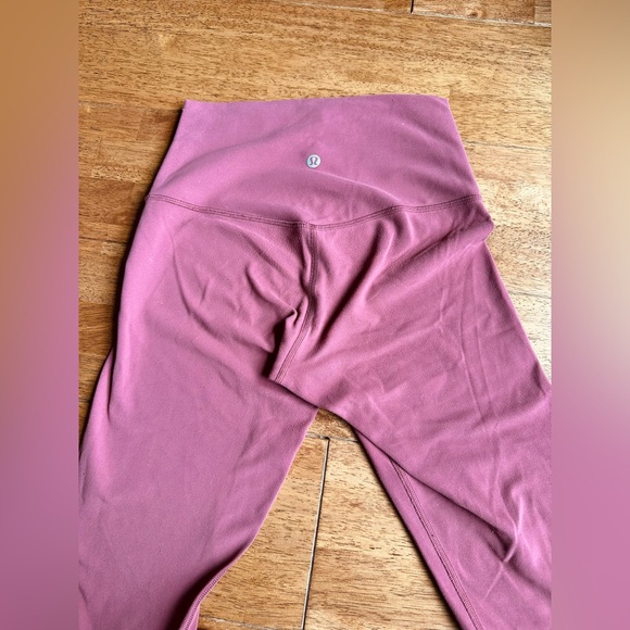 Lululemon Align crop 21” in Misty Merlot (pink) - Size 4 - Picture 12 of 14